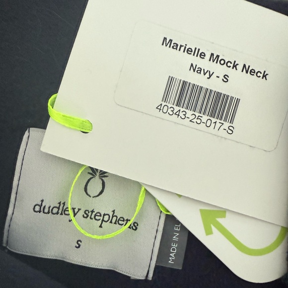 Dudley Stephens Marielle Mock Neck Tunic Navy Blue Vello Fleece Small NWT - Picture 4 of 7